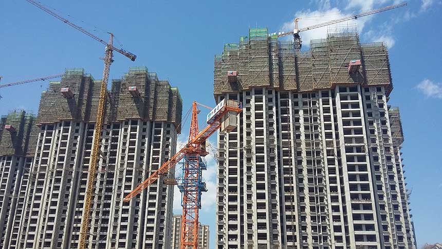 固定式噴霧機(jī)應(yīng)用于濱州防霾社區(qū)